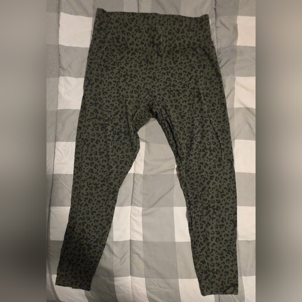 Penningtons Plus Sized X Green Leopard Print Leggings